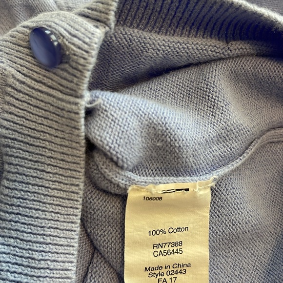 Periwinkle / lavender sweater - Picture 4 of 5